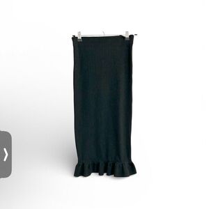 Urban Outfitters Black Ribbed Knit Midi Skirt XS Ruffle Hem Stretchy Minimalist